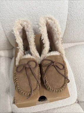 UGG Kids Chestnut Brown Suede Moccasin Slippers with Shearling Lining